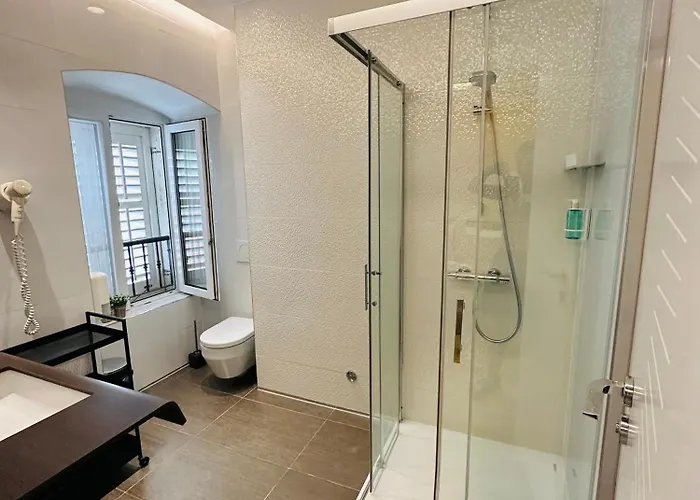 Maison d'hôtes Luxury Skyfall Split