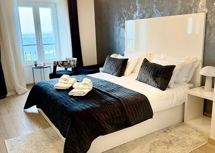 Vendégház Luxury Skyfall