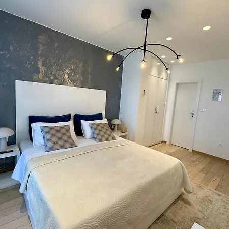 Luxury Skyfall Konukevi Split